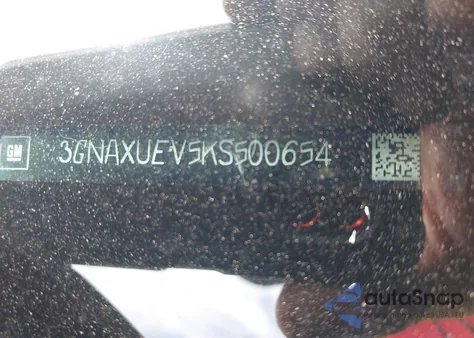 2019 Chevrolet Equinox Lt from USA, damaged, VIN 3GNAXUEV5KS500654